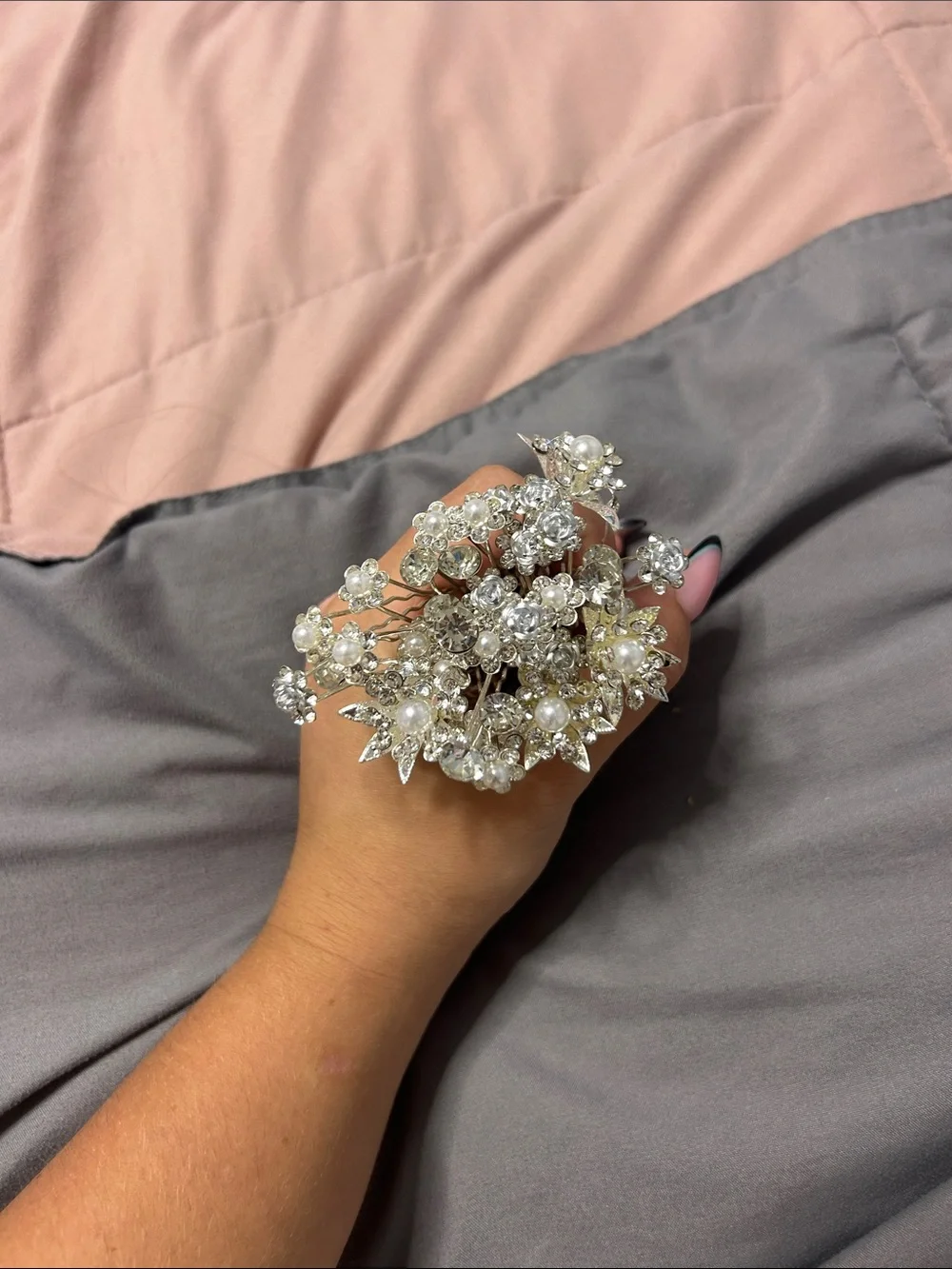 Pearl & Crystal Floral Hair Pin Cluster - Silver and White